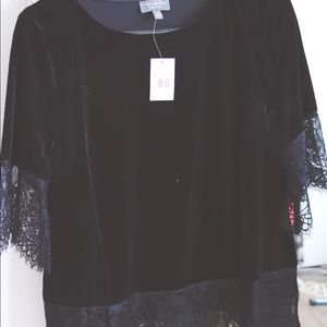 Gorgeous black lace top!